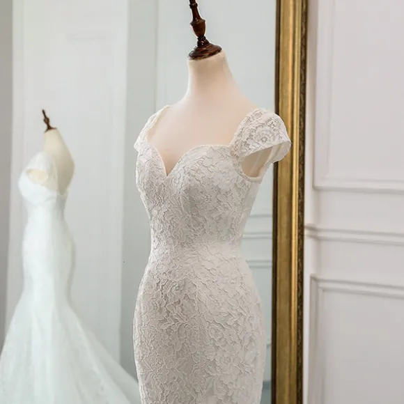 Hot Princesse Fleurie Robe de Mariée Fleurie Dos Nu