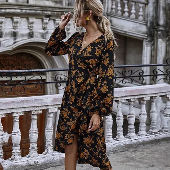 Hot Princesse Fleurie Robe Noire Fleurie Manches Longues